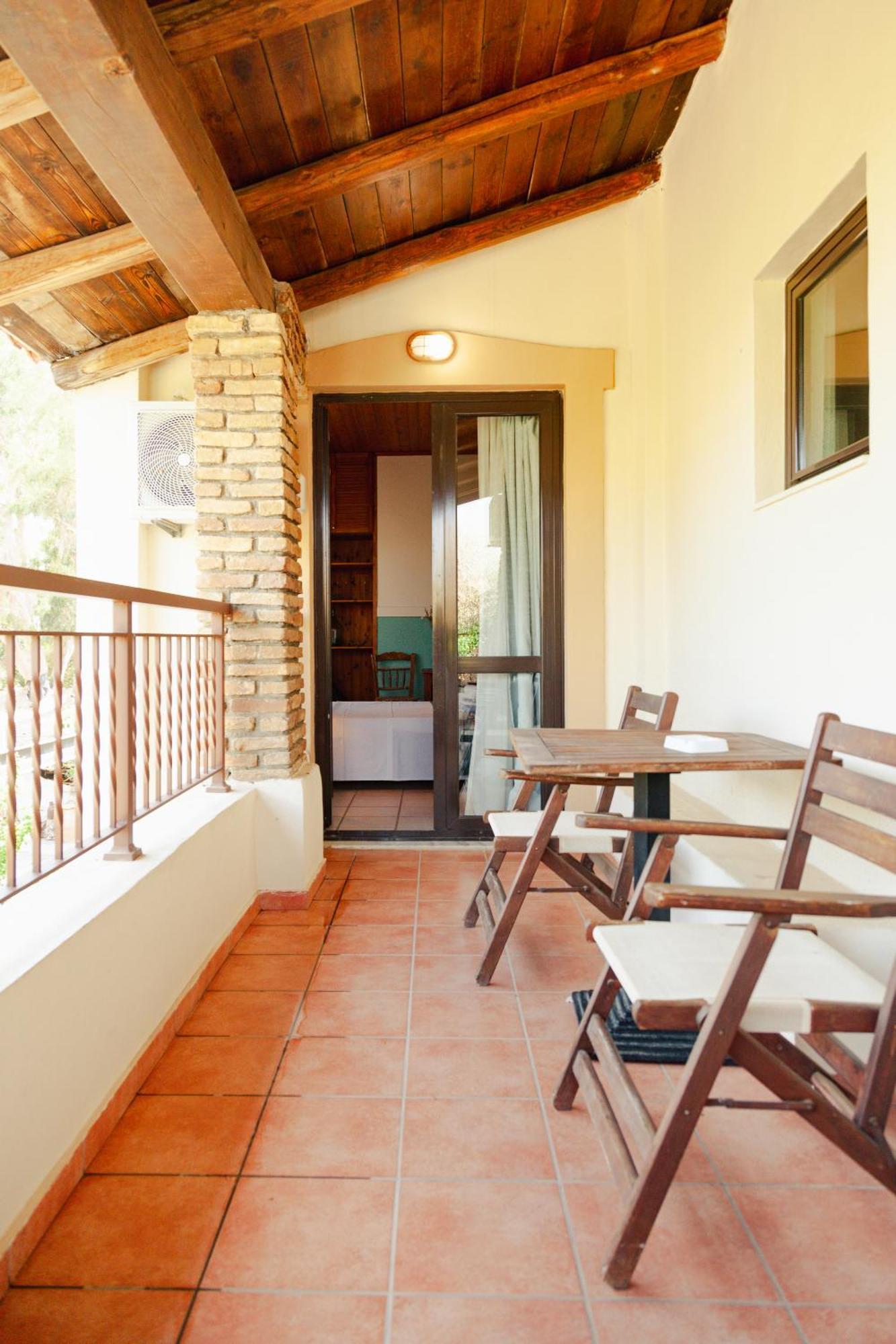 Amnisiades Apartments Karteros Exterior foto